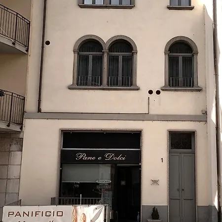 Residenza Cavour D Apartment Tirano
