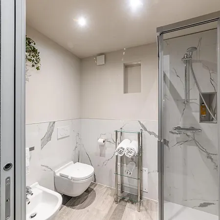 Residenza Cavour D 公寓 蒂拉诺